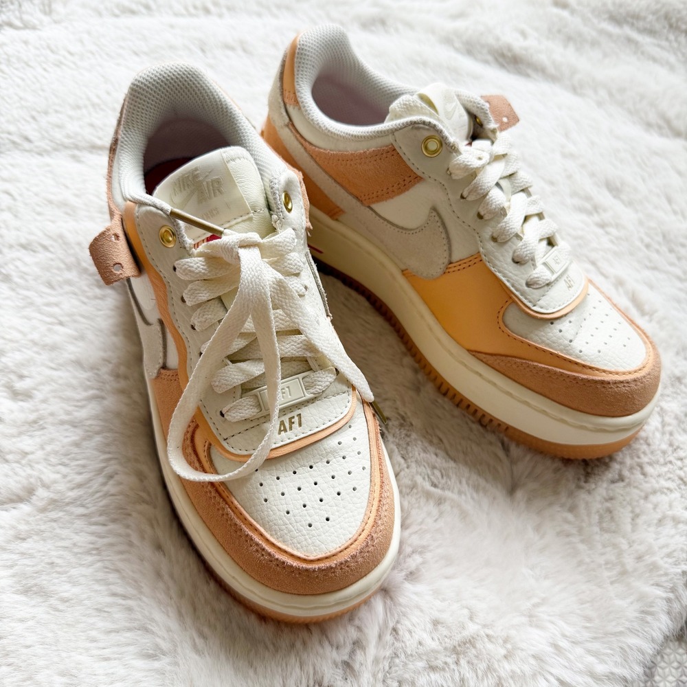 Nike Air Force 1 Shadow Sneakers Peach Cream Girl's Size 5 DM8157 700